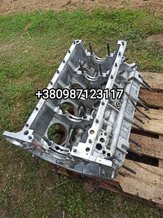 Передня кришка  двигуна ГАЗ 53 66 ПАЗ ЯМЗ-236-238 МАЗ КРАЗ Т-150