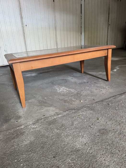 Mesa de centro em cerejeira