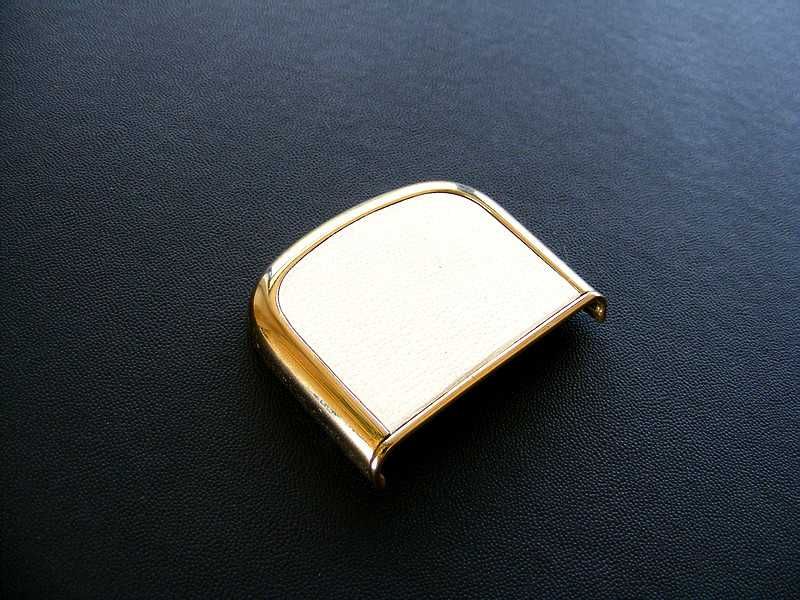 Przednia dolna osłona Nokia 8800 Gold ARTE