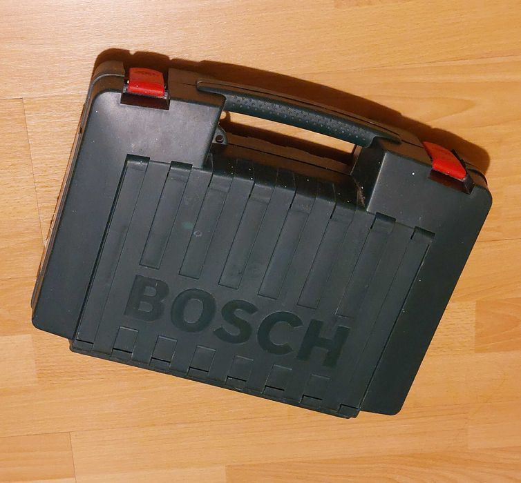 Bosch PSS 250 AE szlifierka oscylacyjna