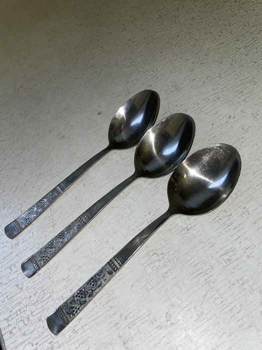 Столовые ложки, вилки, ножи НЕРЖ: 66 грн. - Посуда / кухонная утварь ...