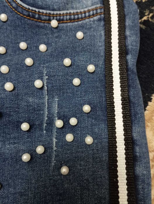 Spodnie jeans damskie