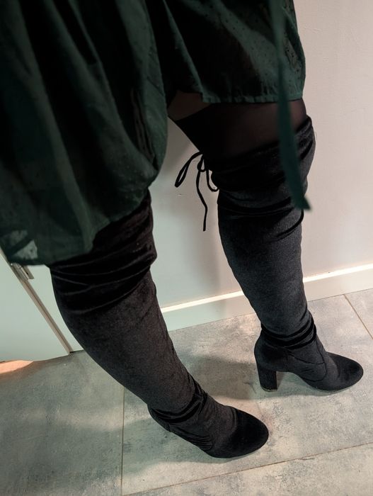 Maxi KOZAKI welurowe WELUR słupek CZARNE r. 39