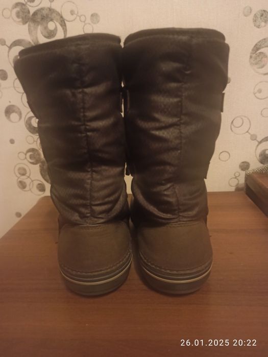 Продам сапоги Crocs