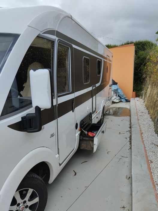 Autocaravana burstner elegante I 730