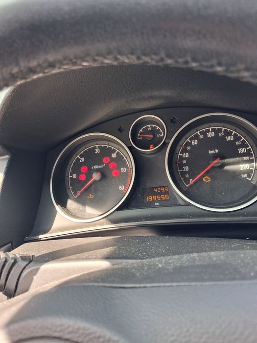 Vendo astra h impecável