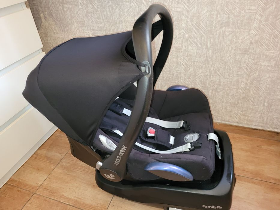 Maxi cosi cabriofix + baza family fix