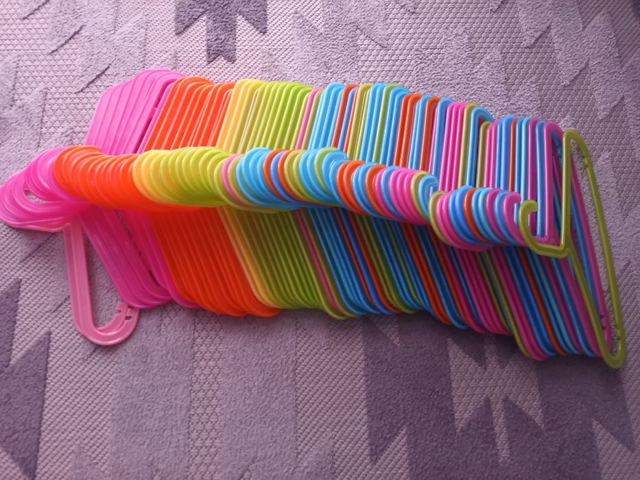 Wieszaki dla dzieci IKEA 70szt