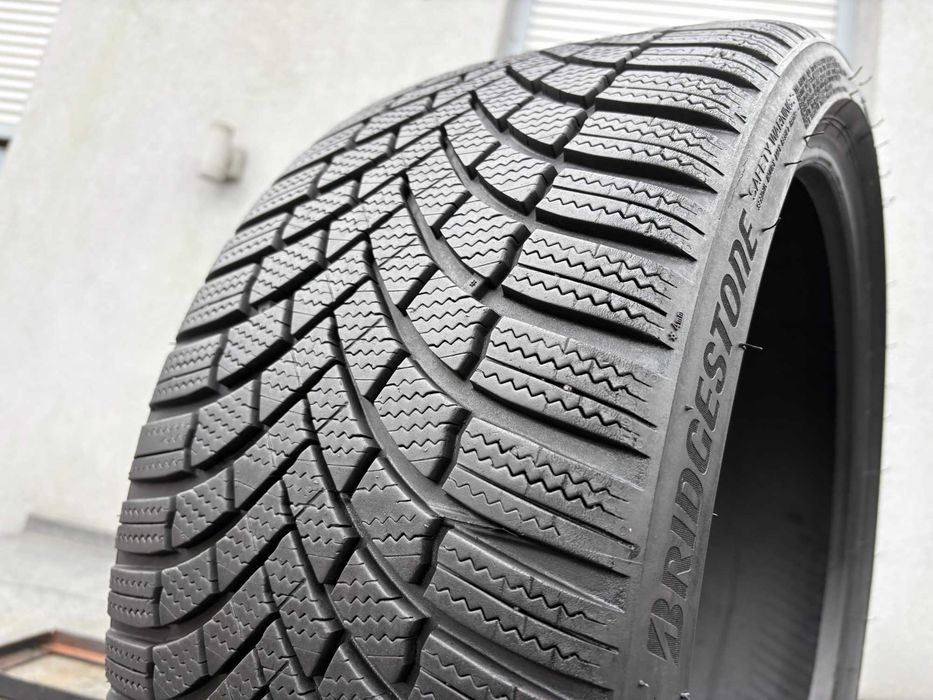 2szt zimowe 235/35R19 Bridgestone 7mm 2021r świetny stan! Z862 gwaranc