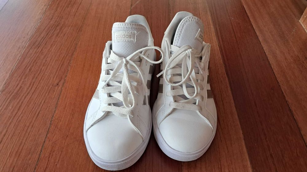 Sapatilhas ADIDAS mulher Grand Court 2.0