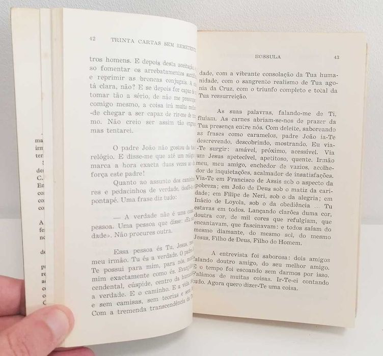 Trinta cartas sem remetente, de Valentin Galindo