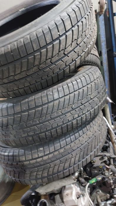 Opony zimowe 225/65 17 Suv