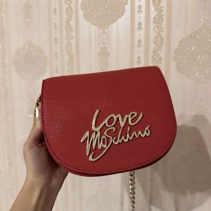 Продам сумку Love Moschino оригінал