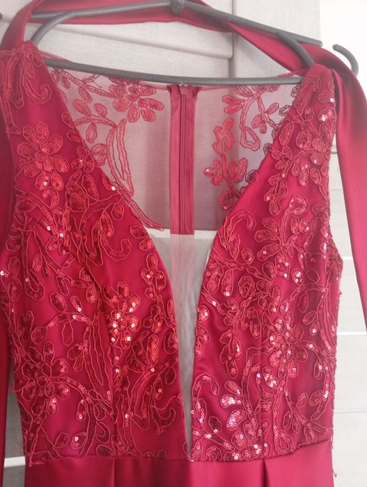 Бордова сукня  нарядна