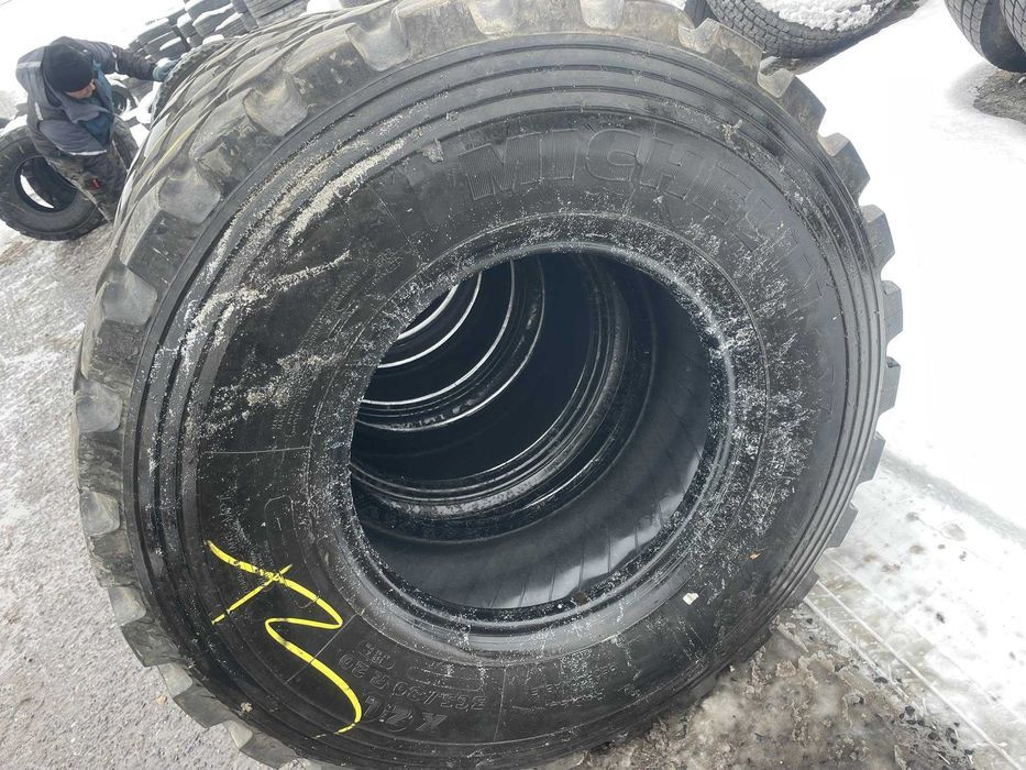 Opony używane 365/80r20 radial 14.5r20 MICHELIN XZL 14.5-20 UNIMOG