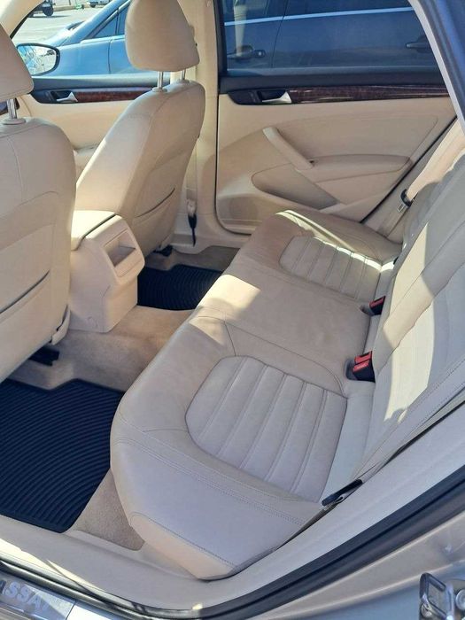 Продам Volkswagen Passat NMS SEL Premium 2.0 TDI