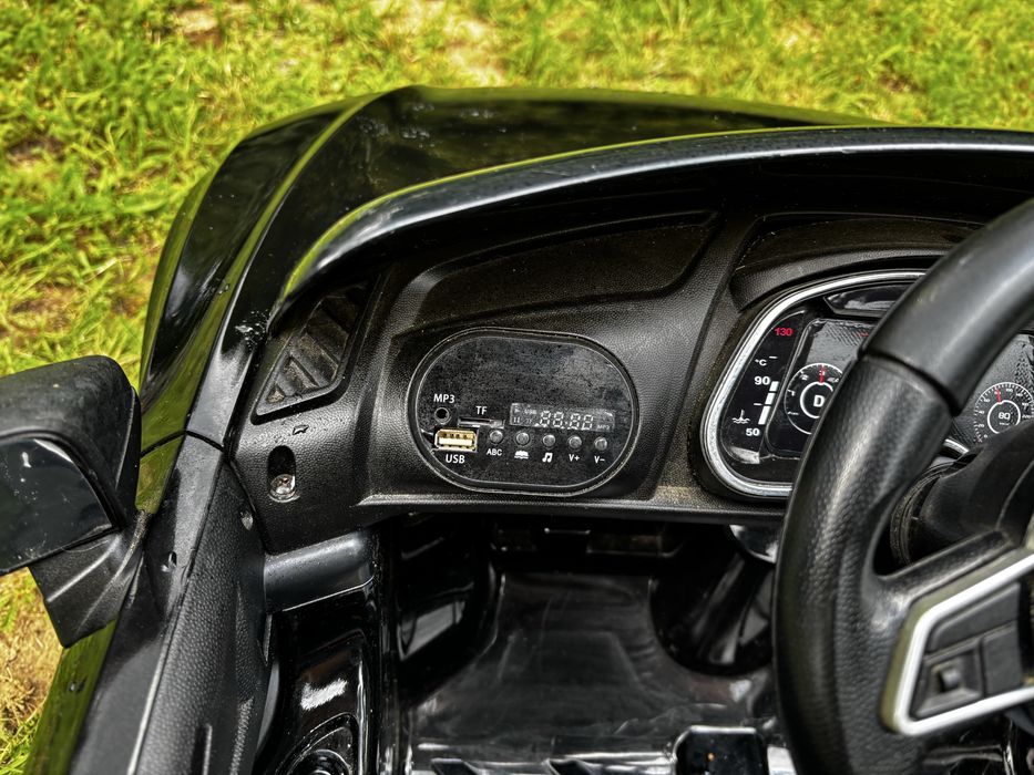 Audi R8 Spyder Auto na akumulator dla dzieci
