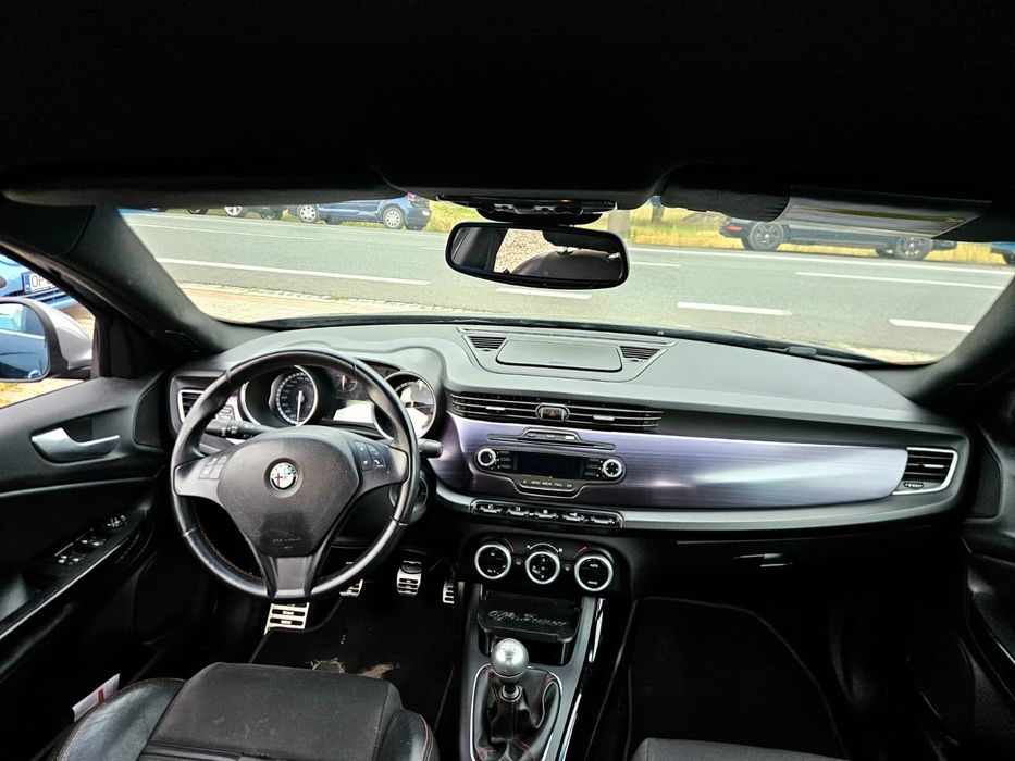 Alfa Romeo Gulietta 1.4 T-jet 120KM benzyna niski przebiegiem