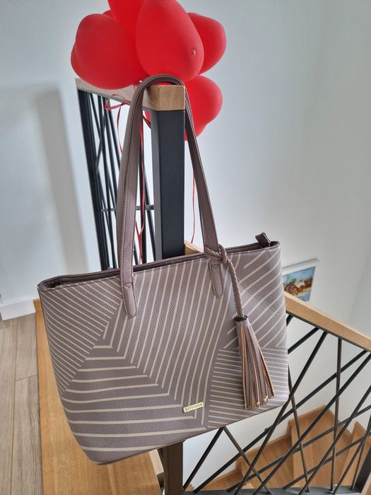 Torba Shopper Wittchen fioletowa liliowa skórzana chwost brelok