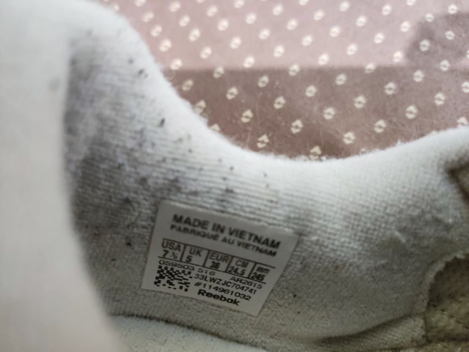 Жіночі кросівки Reebok classic
