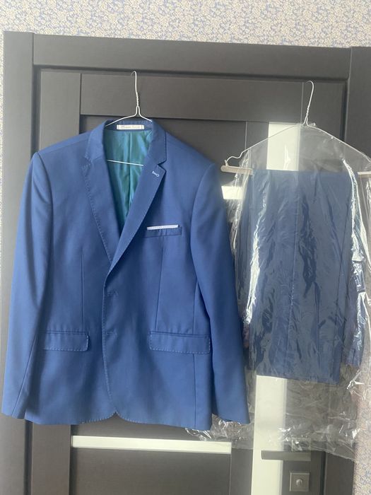 Костюм чоловічий