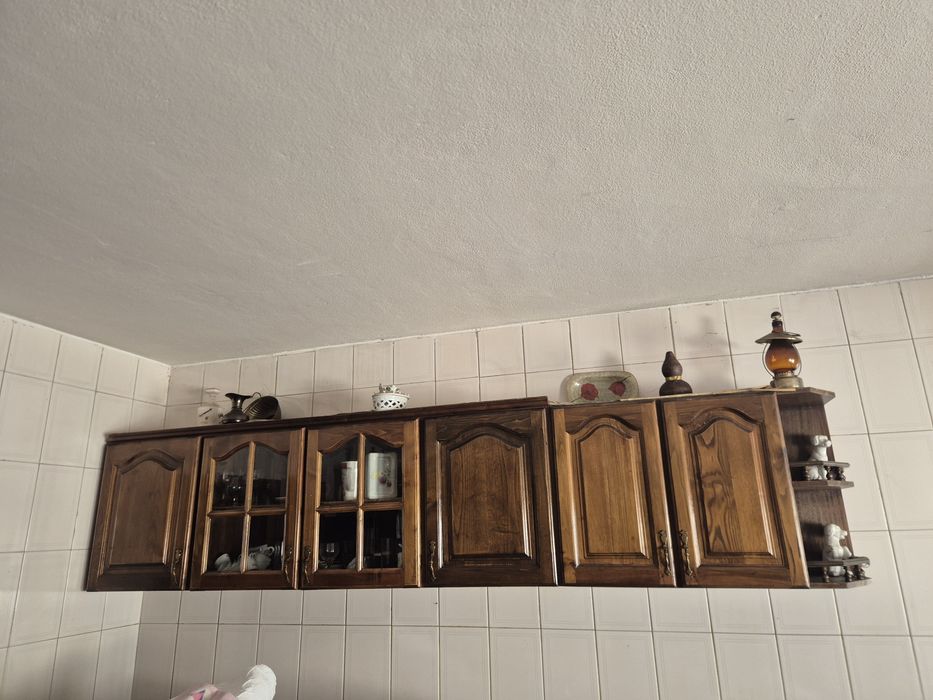 Móveis  de cozinha e cheminée bom estado