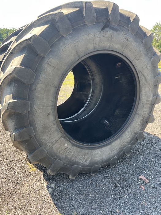 Opona rolnicza 900/60R42
