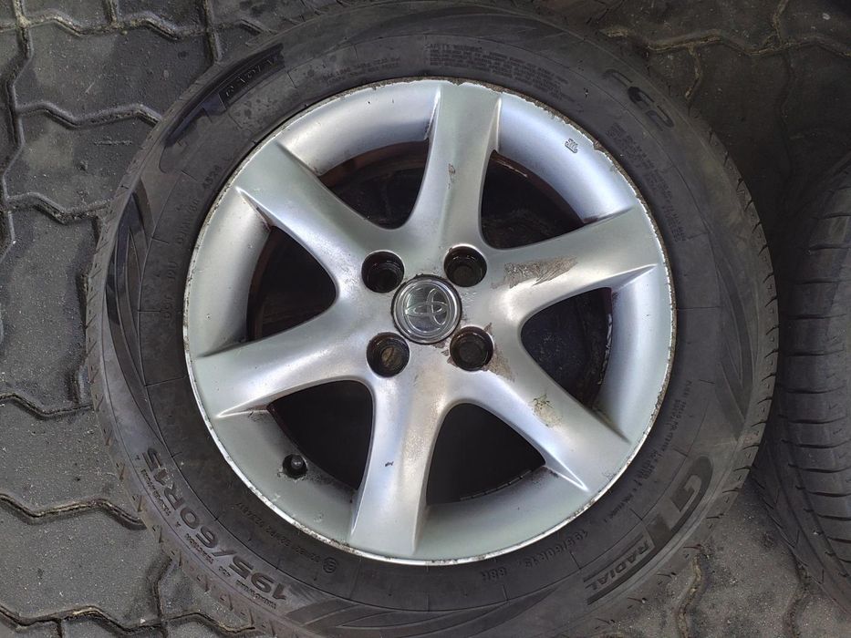 Jantes Toyota R15 Com Pneus 195/60 Furação 4X100