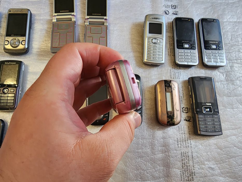 Samsung SGH-X650.Полностью рабочий.