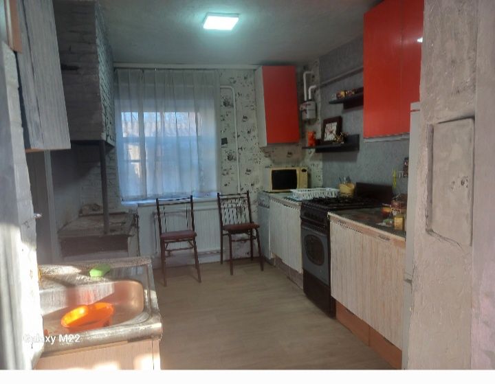 Продаю дом со всеми удобствам и мебелью