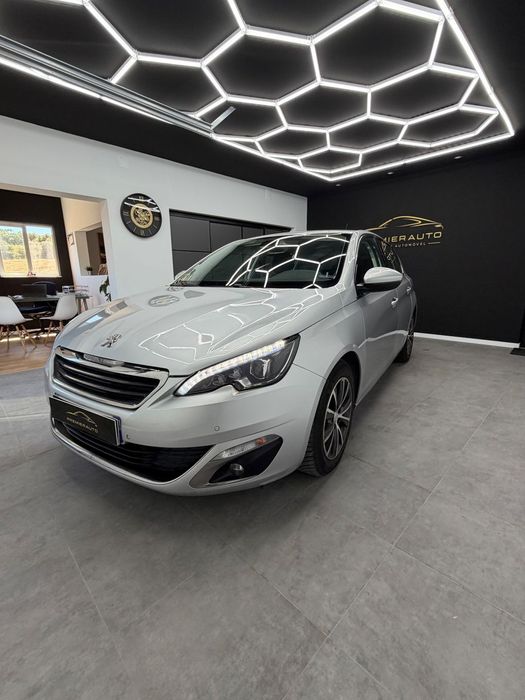 Peugeot 308 1.2 PureTech Business Line foto 3