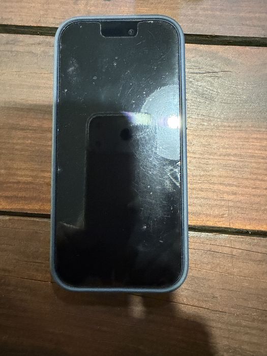 I phone 17 pro  usado