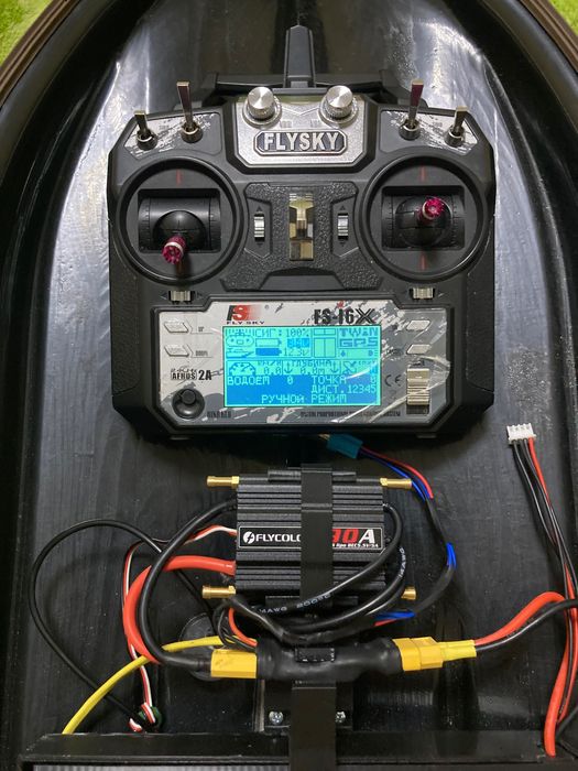 Карповый кораблик