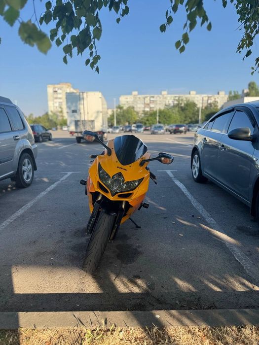 Продам Сузуки Джиксер GSX-R 600 К8 2008