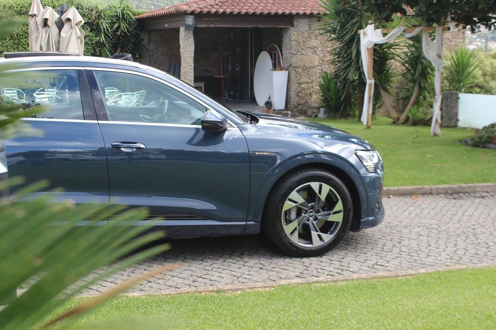 Audi e-tron 55 quattro S line