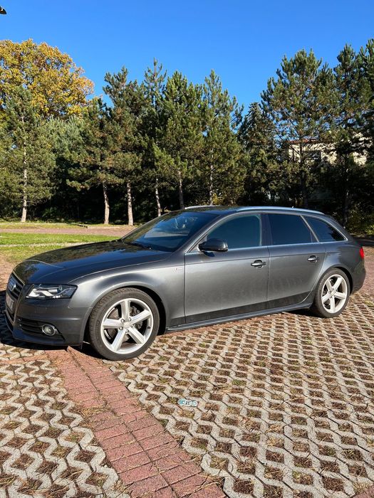 Audi A4 Avant AUDI A4 B8 2010 2.0tdi S-line