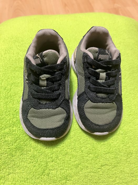 Оригінальні дитячі кросівки Puma