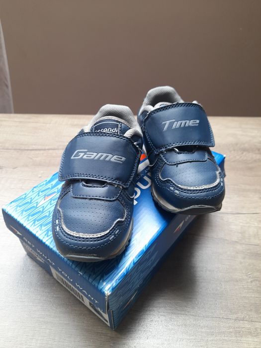 Buty dziecięce chłopięce 25