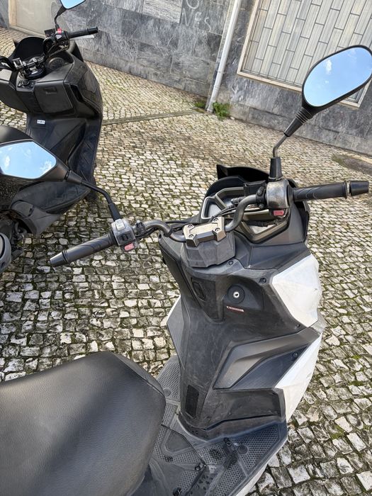 Mota SYM Branca 50cc