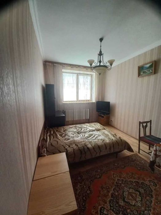 Здам квартиру в особняку біля ринку Південний