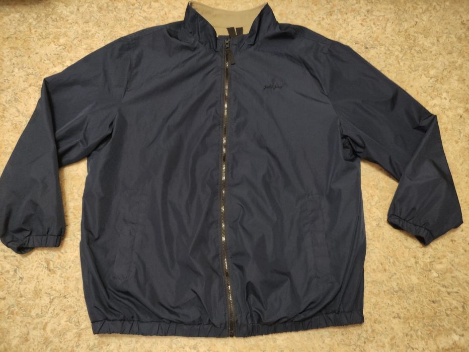 Куртка вітровка великій розмір 4XL обьєм 154см