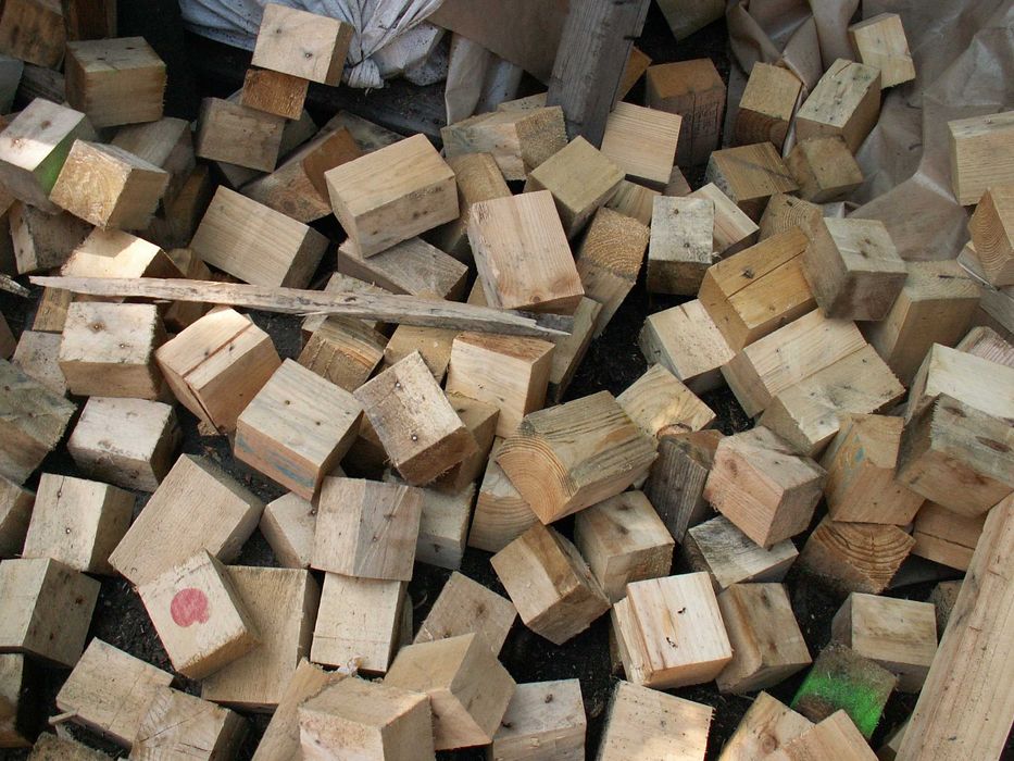 kostka paletowa  drewniana -  do produkcji palet lub na opał