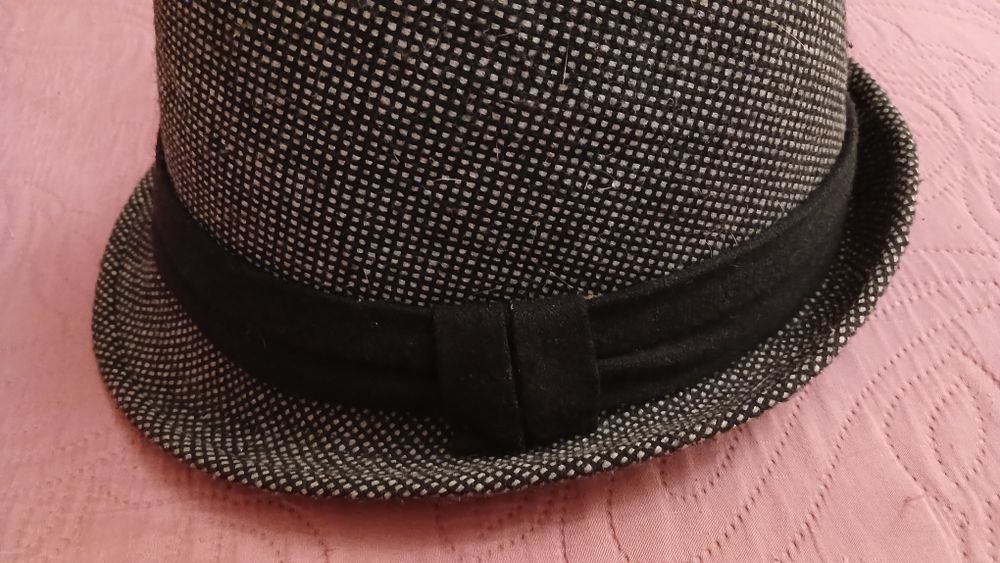 Капелюх чоловічий.