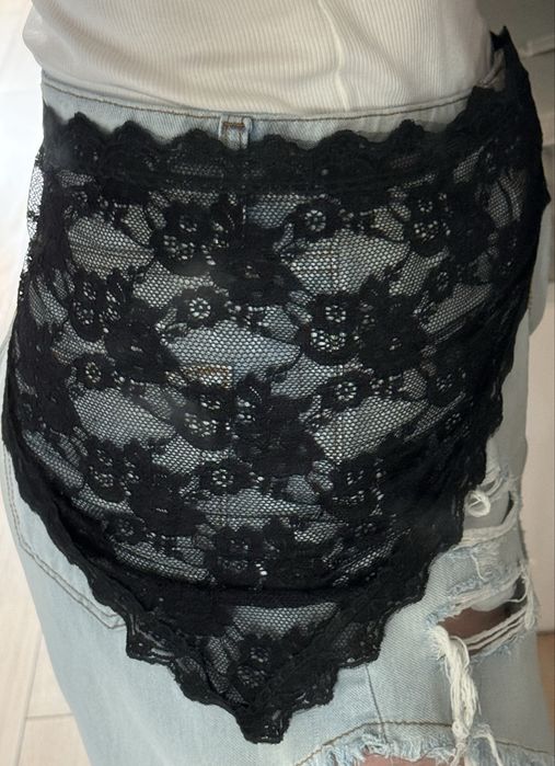 Chusta halka koronkowa black