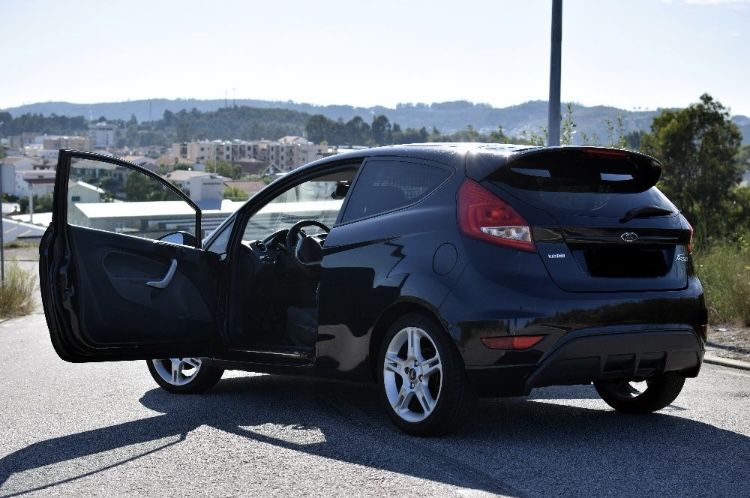 Ford Fiesta 1.6 95cv