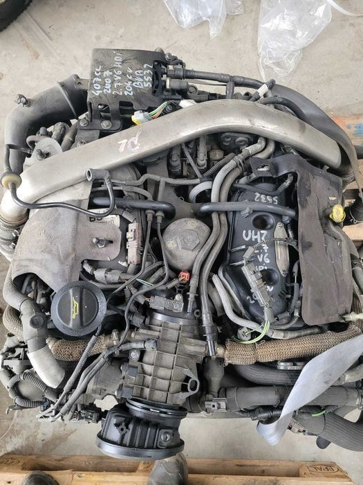 Silnik Kompletny Citroen C5 Iii 2.7 Hdi 204km Uhz uszkodzony
