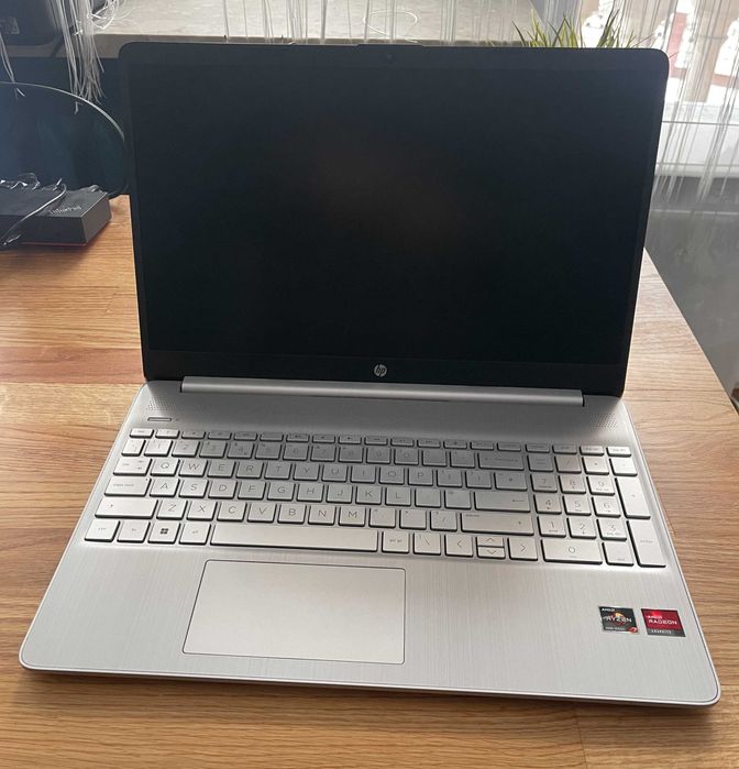 HP 15” 8 rdzeniowy 16 wątkowy Ryzen 7-5700U 8GB 512NVMe FHD IPS gwar.