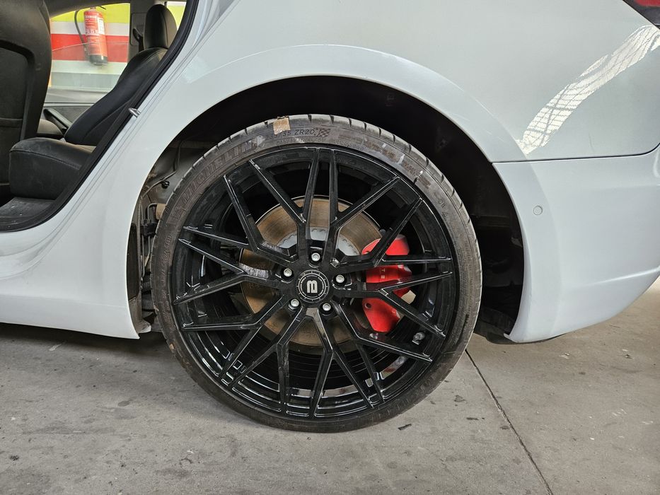 Jantes Butzi Fura (Tesla Model 3/Y ou Nipónicos)