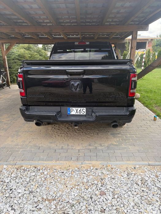RAM 1500 Pierwszy właściciel w Polsce opalona komora silnika