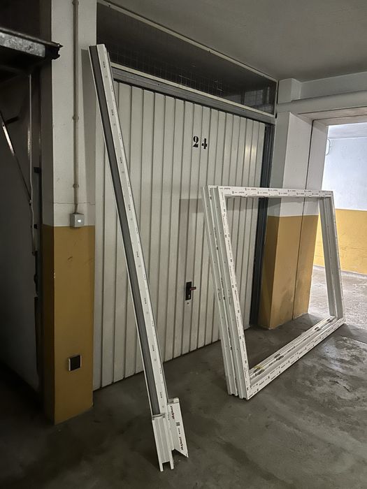 Portas de correr em PVC Vidro DUPLO